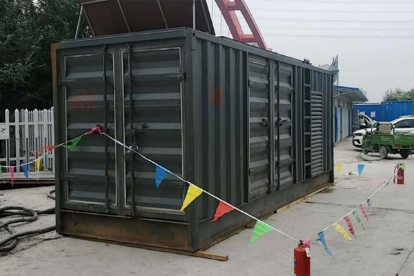 临湘发电机租赁空气滤清器多久更换一次？