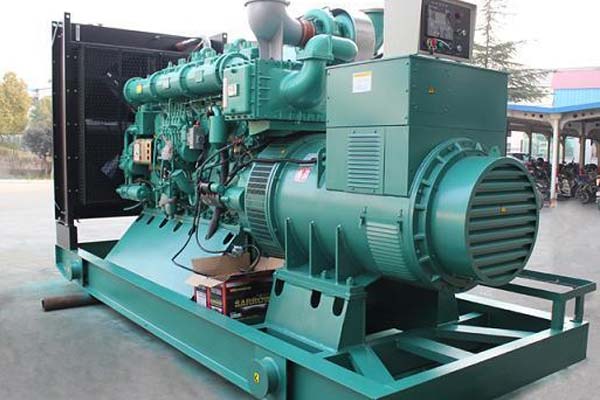 临湘工厂发电机应急发电中如何优化燃油储备管理？