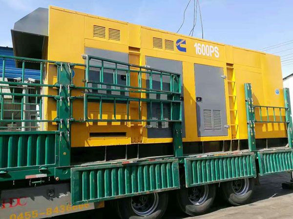 临湘测量水冷式机油散热器密封件尺寸时的注意事项有哪些？