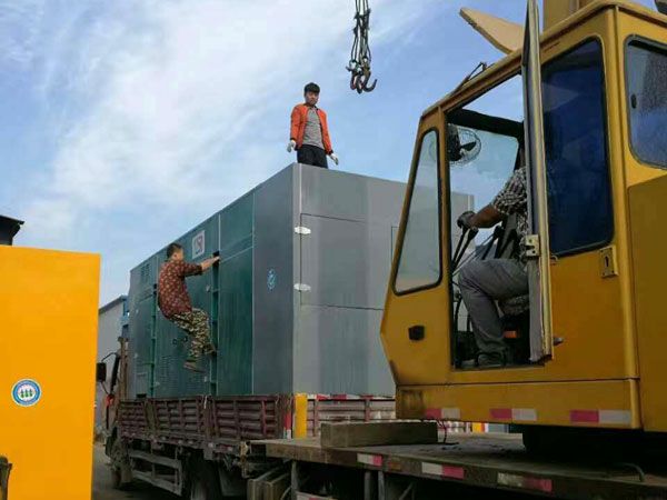 临湘更换水冷式机油散热器密封件的操作流程是怎样的？