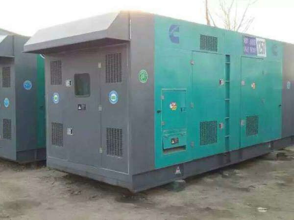 临湘合同中关于工期延误的责任如何界定和处理？